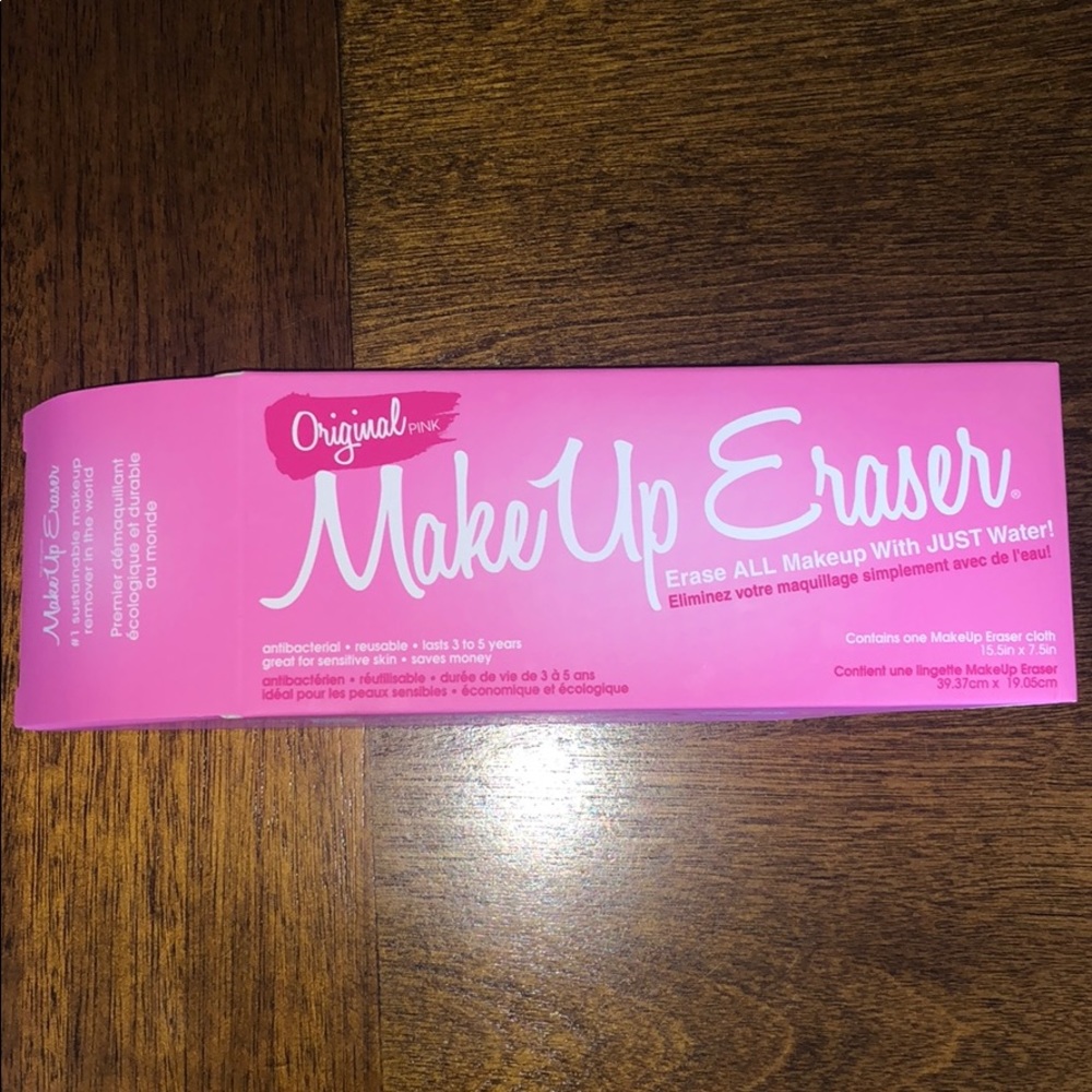 Makeup Eraser in original pink